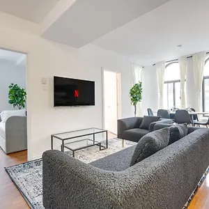 M11 Gorgeous Bright Corner 2br In Heart Of Mtl , Montreal Canada