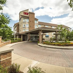 Hotel Monte Carlo, Brampton